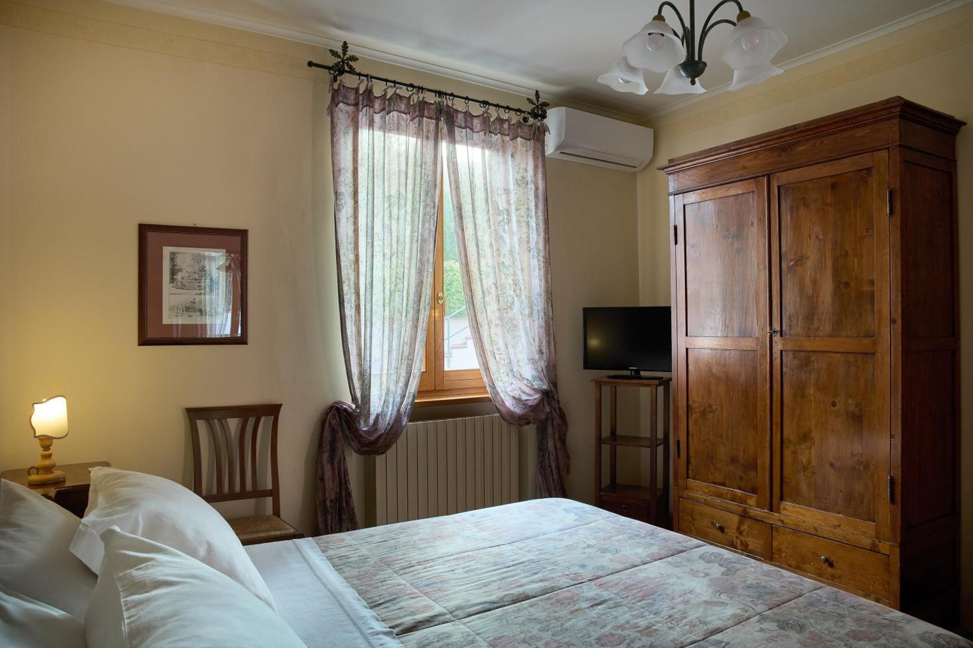 Albergo Villa Cristina Spoleto Kültér fotó