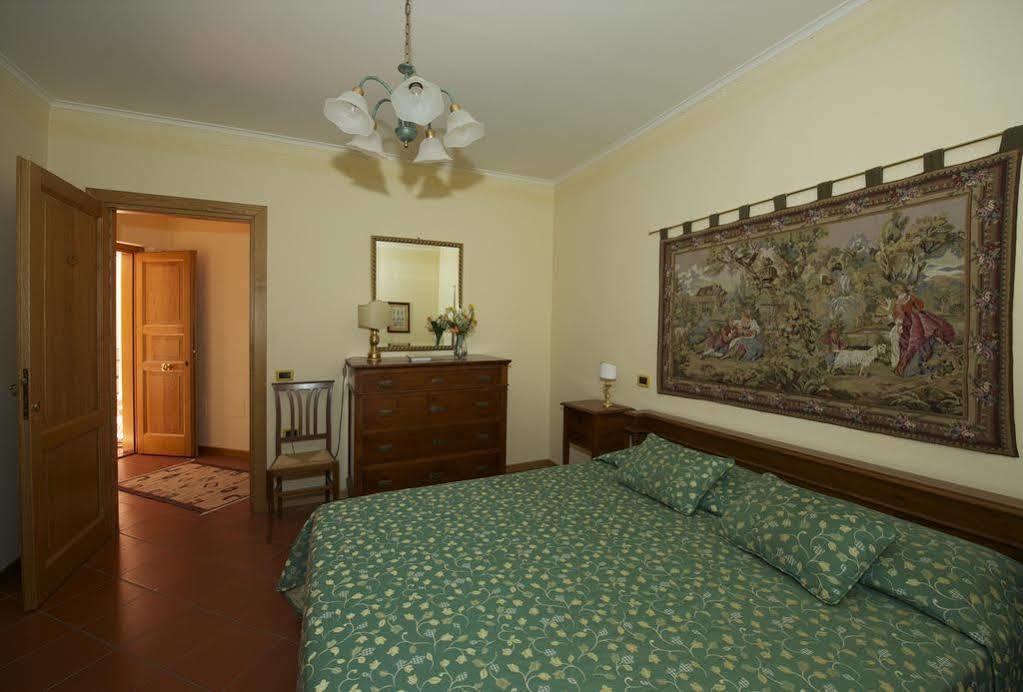 Albergo Villa Cristina Spoleto Kültér fotó