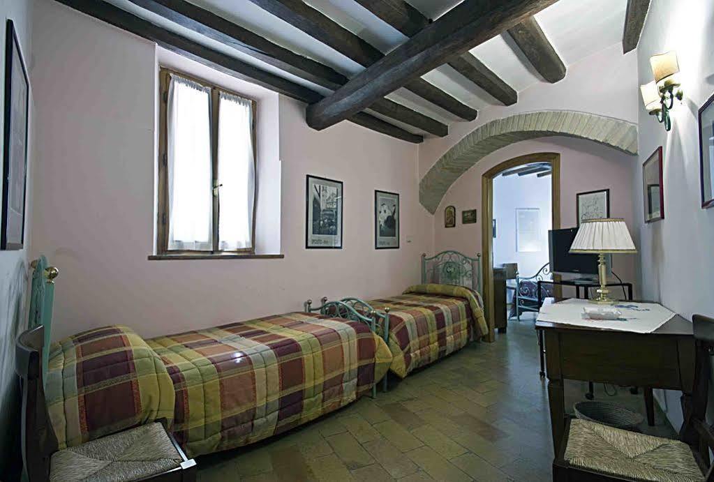 Albergo Villa Cristina Spoleto Kültér fotó
